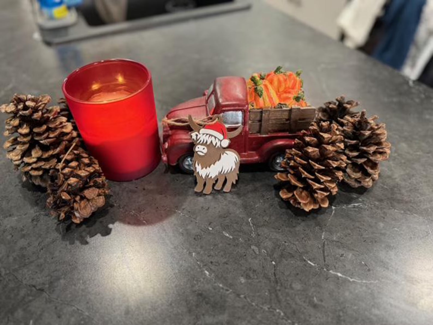 3D Printed Highland Cow Christmas Ornament – Rustic Farmhouse Holiday Decor